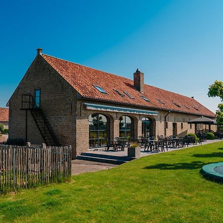 Hoevehotel Ter Haeghe Gistel Exterior photo